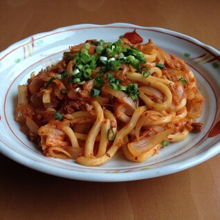 ツナキムチ焼きうどん♪